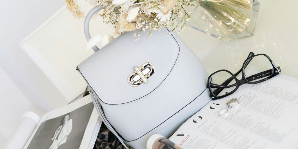 11 Luxury Product Photography Tips For Beginners