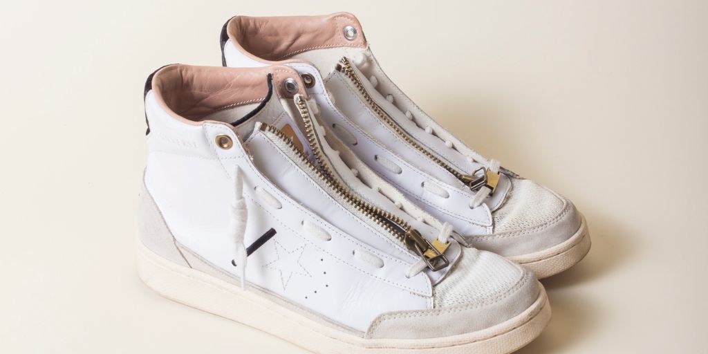 Creative Shoe Photography ideas - blend in
