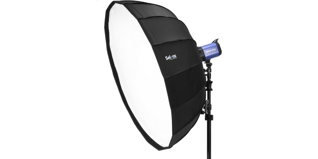 Softbox vs Umbrella lighting: Which One is the Best?