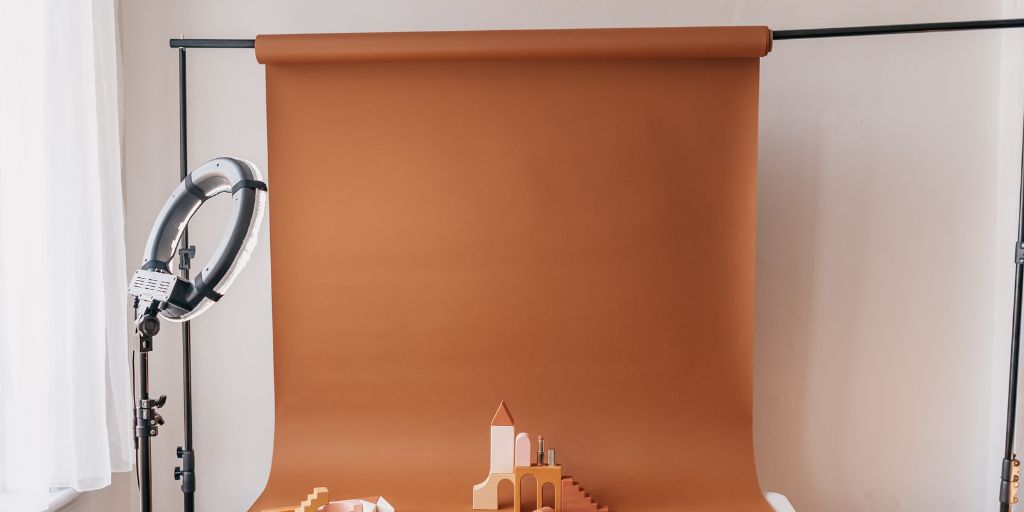 DIY Photo Studio At Home On A Budget