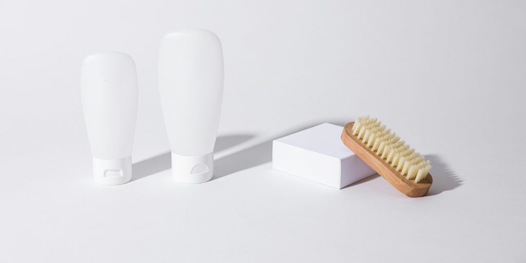 Drop Shadow vs Natural Shadow