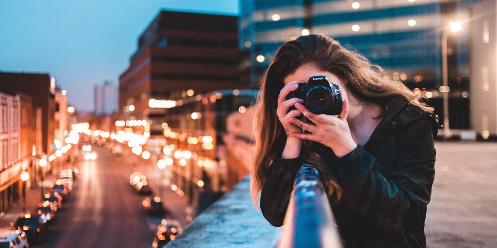 How to take juxtaposition photos?