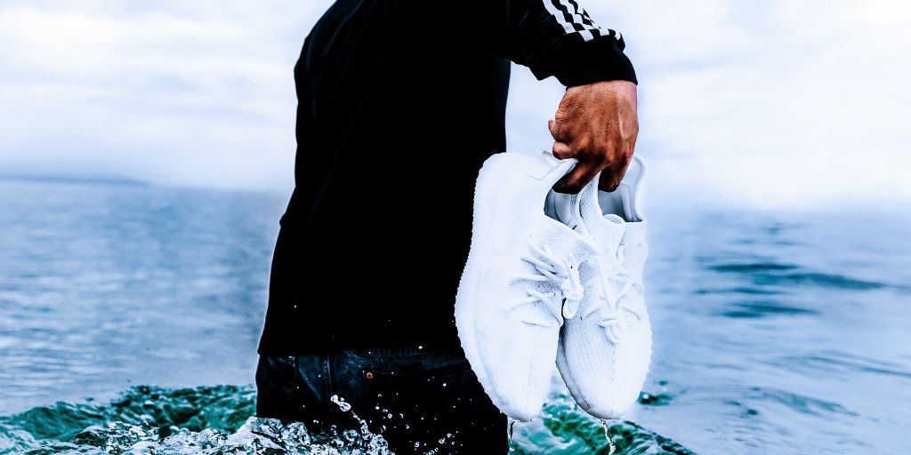 Creative Shoe Photography ideas - showing USP