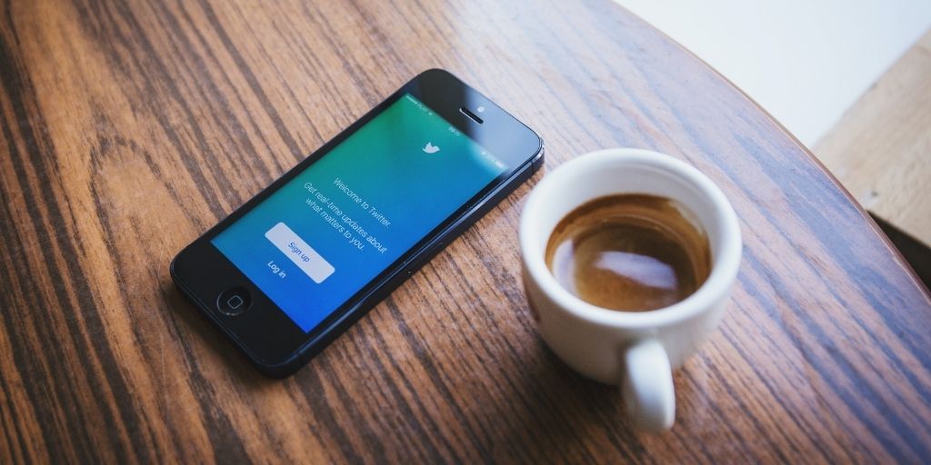 Promote your Fashion Brand on Twitter