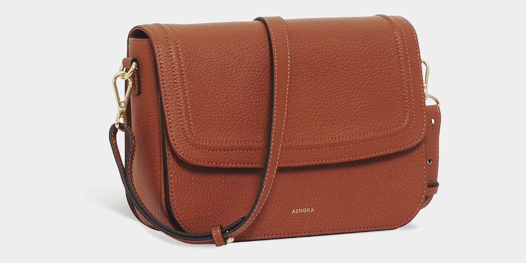 Why Shadows, Textures, and Color Balance Matter in Product Photos