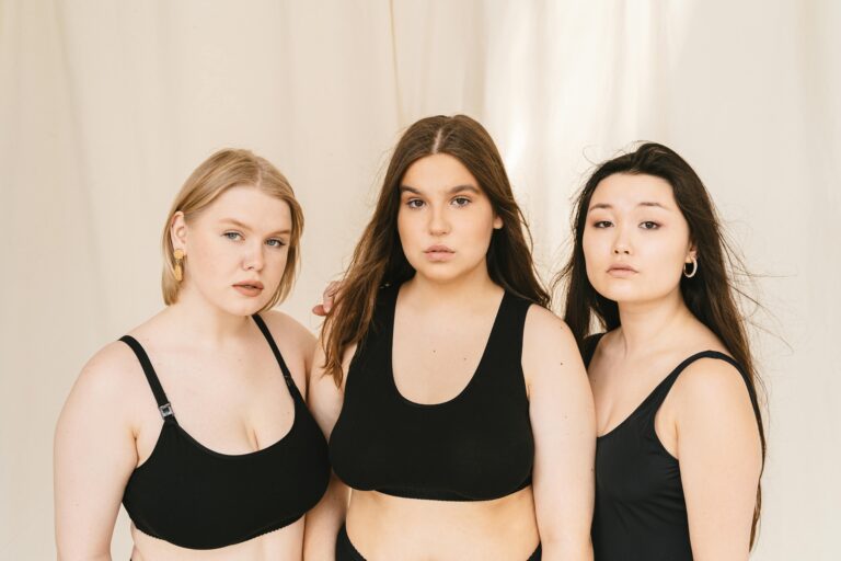 Real fit, real scale – retouching plus size swimwear and apparel