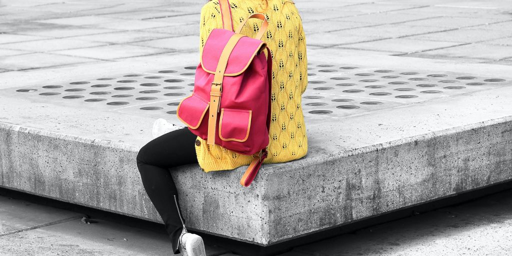 using context for bag photography